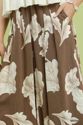 The Alessia Border Print Wide Leg Pull On Skirt Pants with Pockets