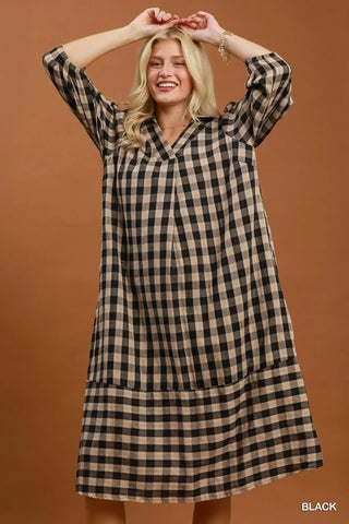 The Allison Checkered Wide Open Collared Midi Dress with Pockets