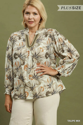 The Teagan Floral Split Neck Blouse