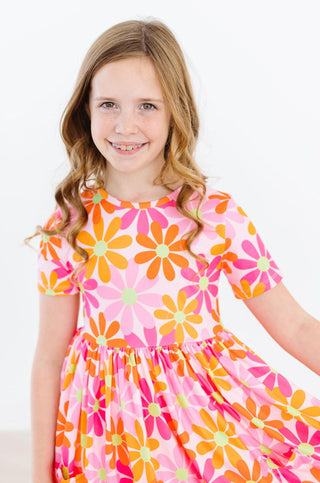 Daisy Delight sleeve Pocket Twirl Dress