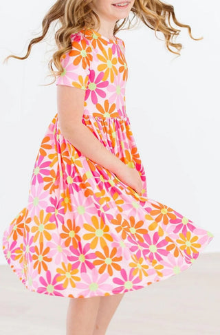Daisy Delight sleeve Pocket Twirl Dress