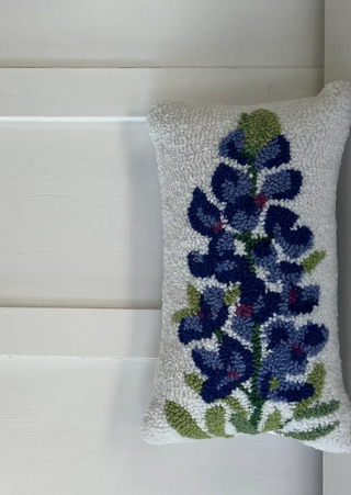 Bluebonnet Hook Pillow