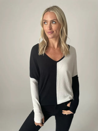 London Top | Black & White