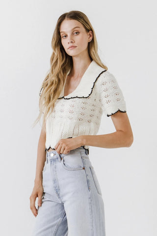Short Puff Sleeve Scalloped Knit Top